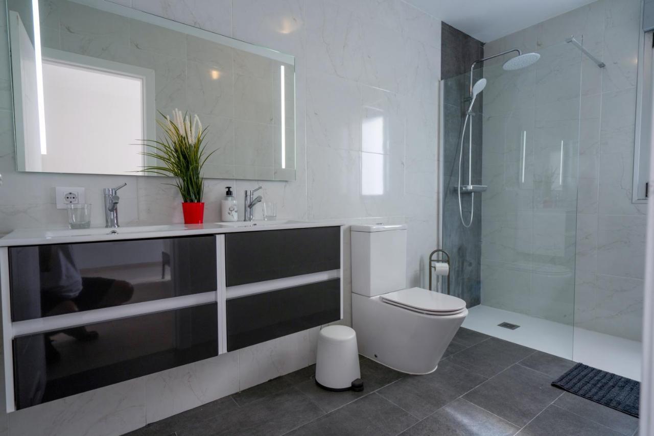 Luxurious Apartment With Large Terrace And Sea Views Tabaiba Luaran gambar