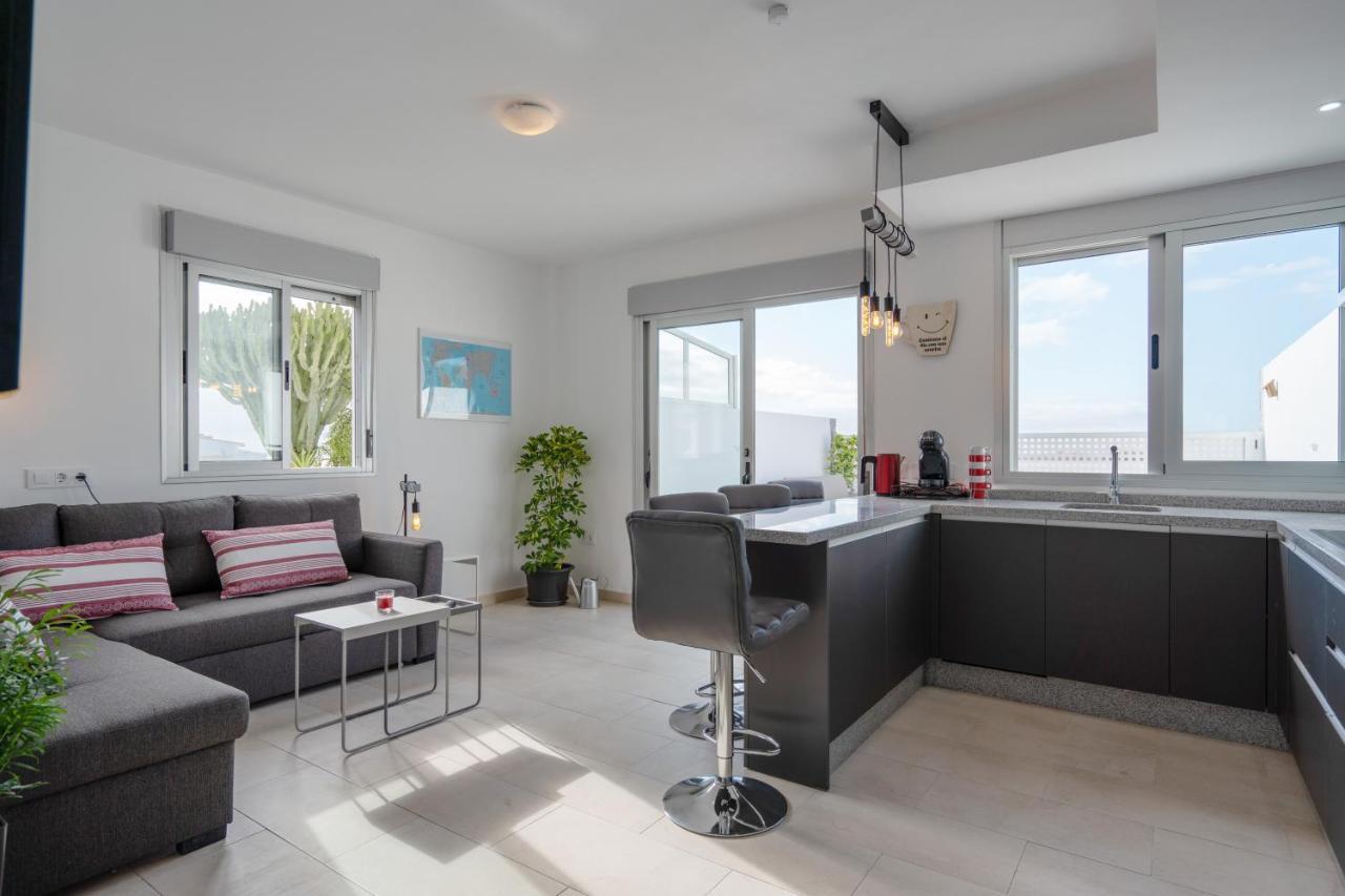 Luxurious Apartment With Large Terrace And Sea Views Tabaiba Luaran gambar